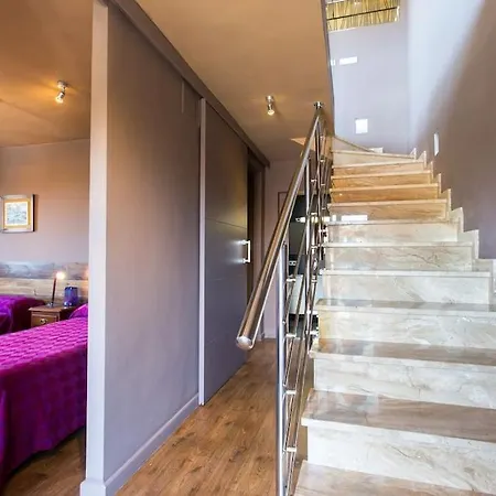 Precioso Duplex En Con Vistas Al Mar Begur